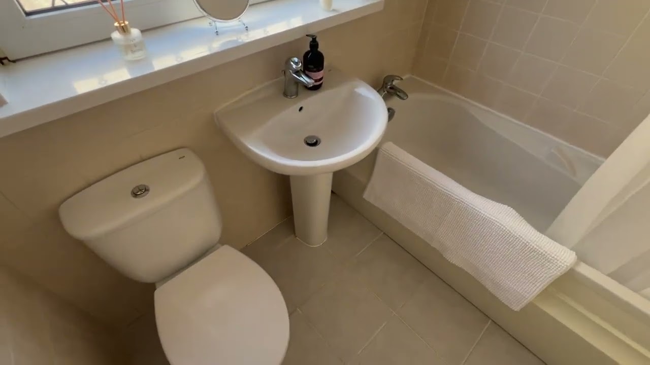 Newquay Avenue, Ainsworth, BL2 5QQ