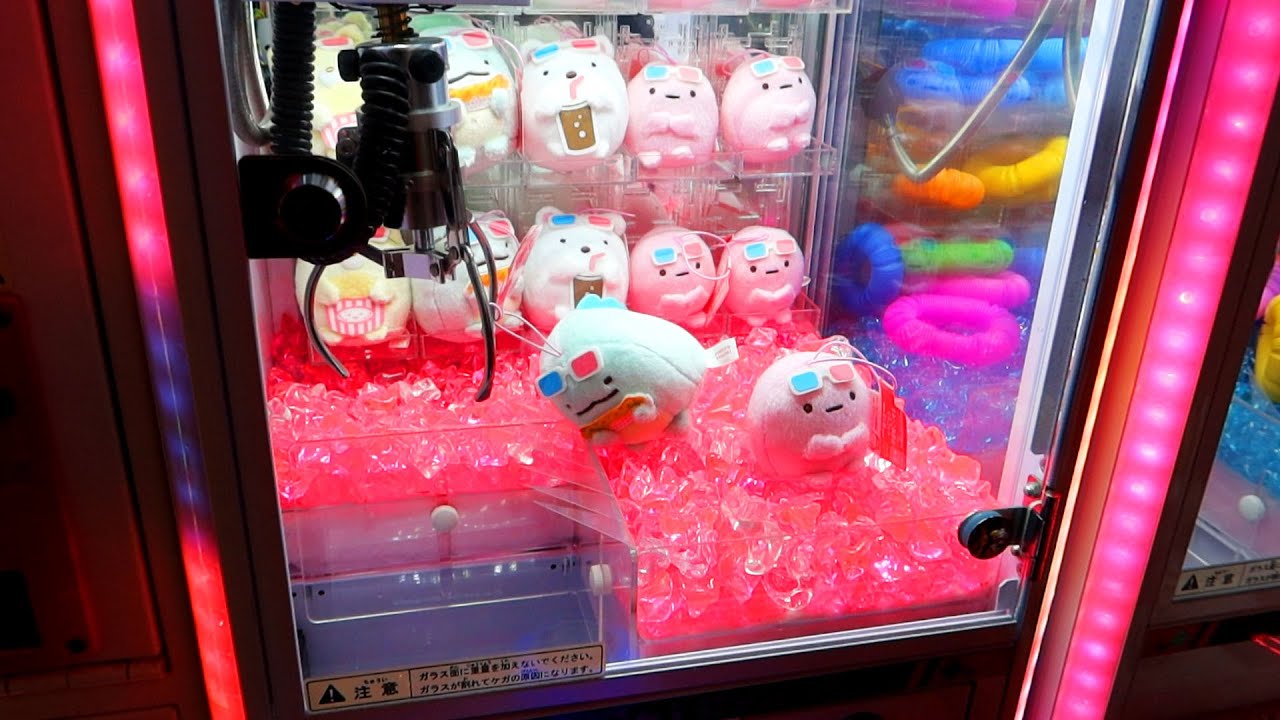 Satisfying Claw Machine Wins in Japan!