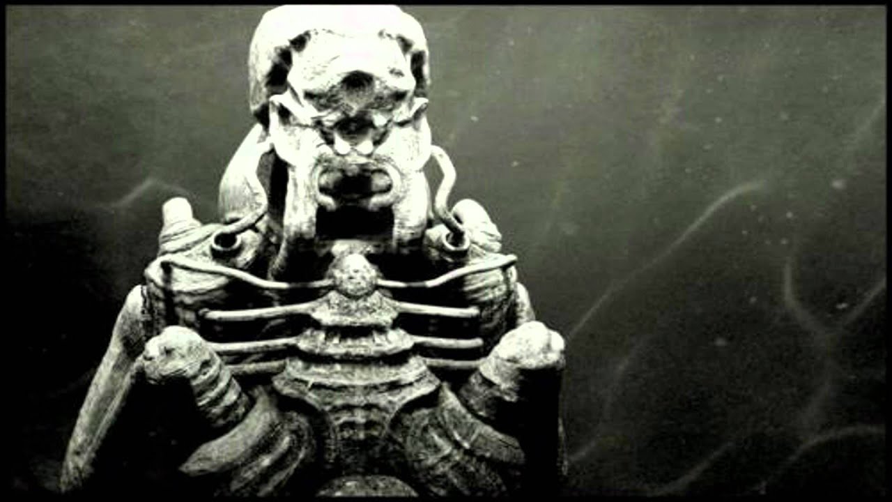 Substep Infrabass feat. Beheading Machine - Gutturality