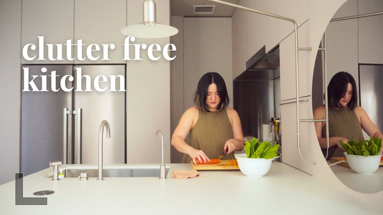 How my kitchen is kept clutter-free | What's in my kitchen?