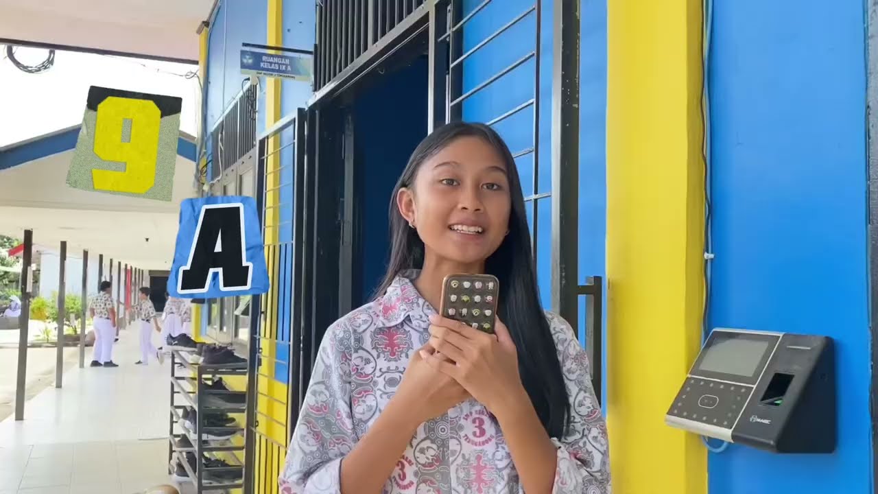 VLOG | School Tour SMPN 3 TENGGARONG 📚 {Kelompok IRIS} ˙✧˖°📷 ༘ ⋆°
