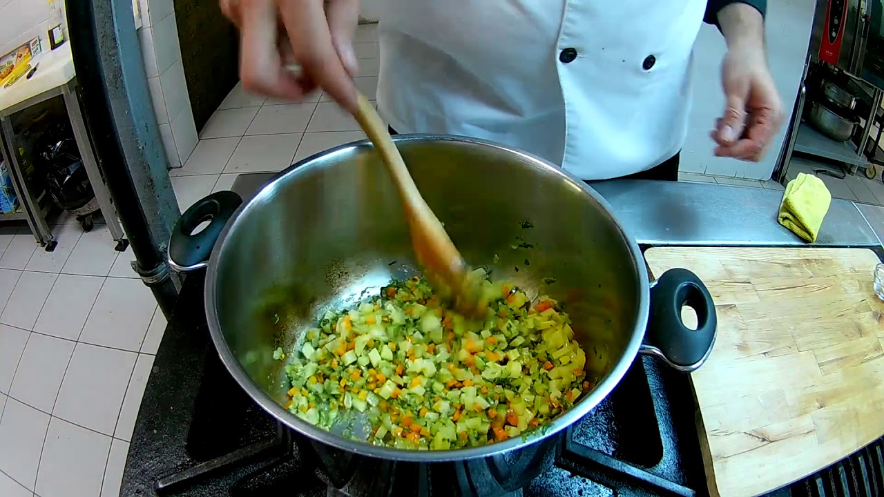Kereviz Sapı Çorbası