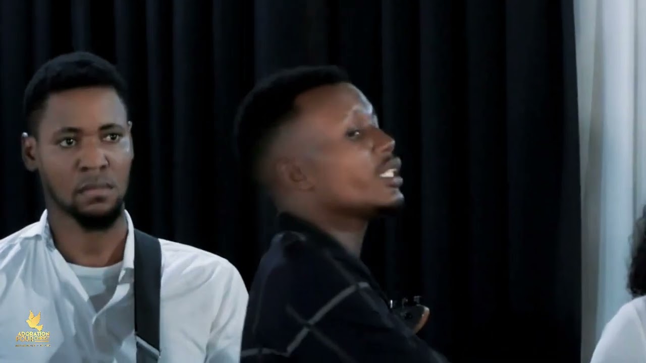 Adoration pour Christ -Soiree d'adoration uckin t'adore-MÉLODIE ( vidéo HD)