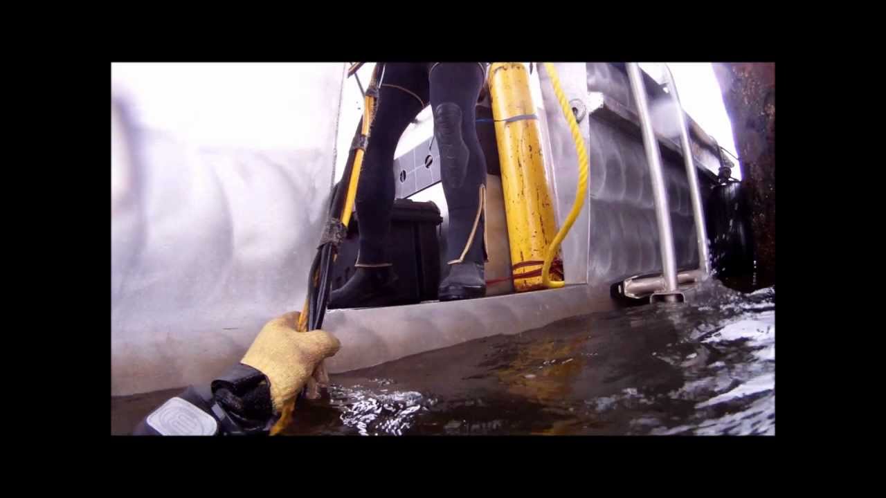 Underwater Bridge Inspection Using HD Sonar & Commercial Divers
