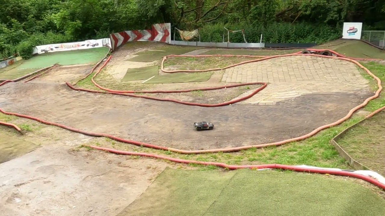 HOBAO HYPER  8SC BRUSHLESS son track TT : le  Speed Rc de Brenouille