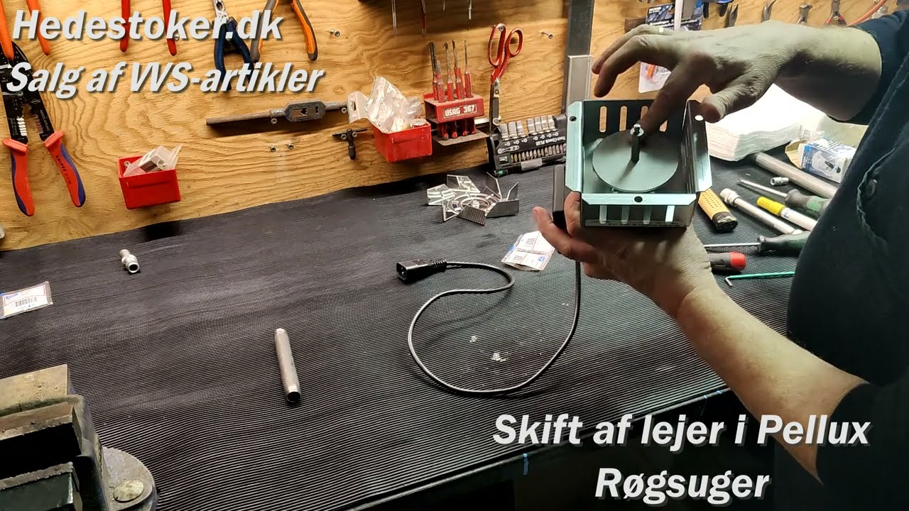 Skift af lejer på Pellux røgsuger