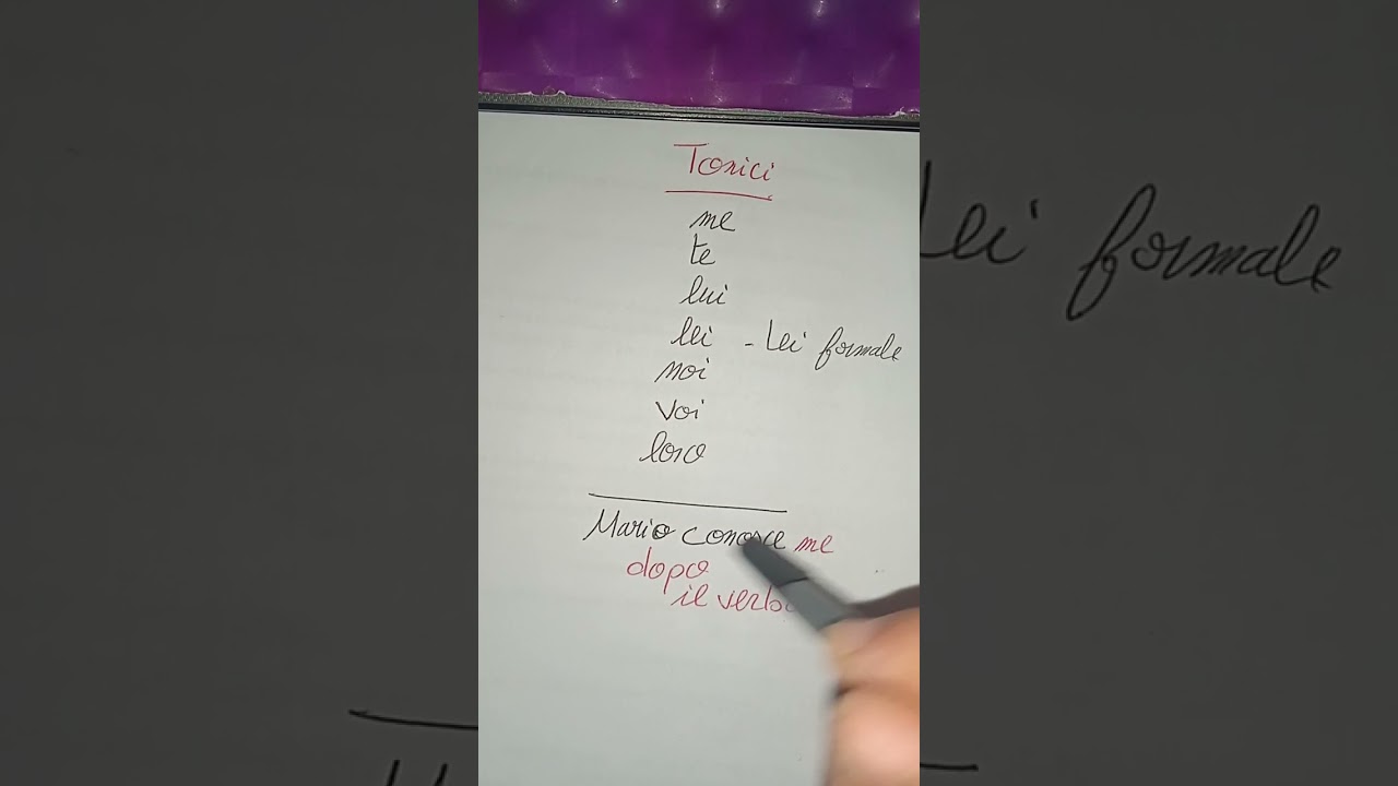 الفرق بين atoni e tonici