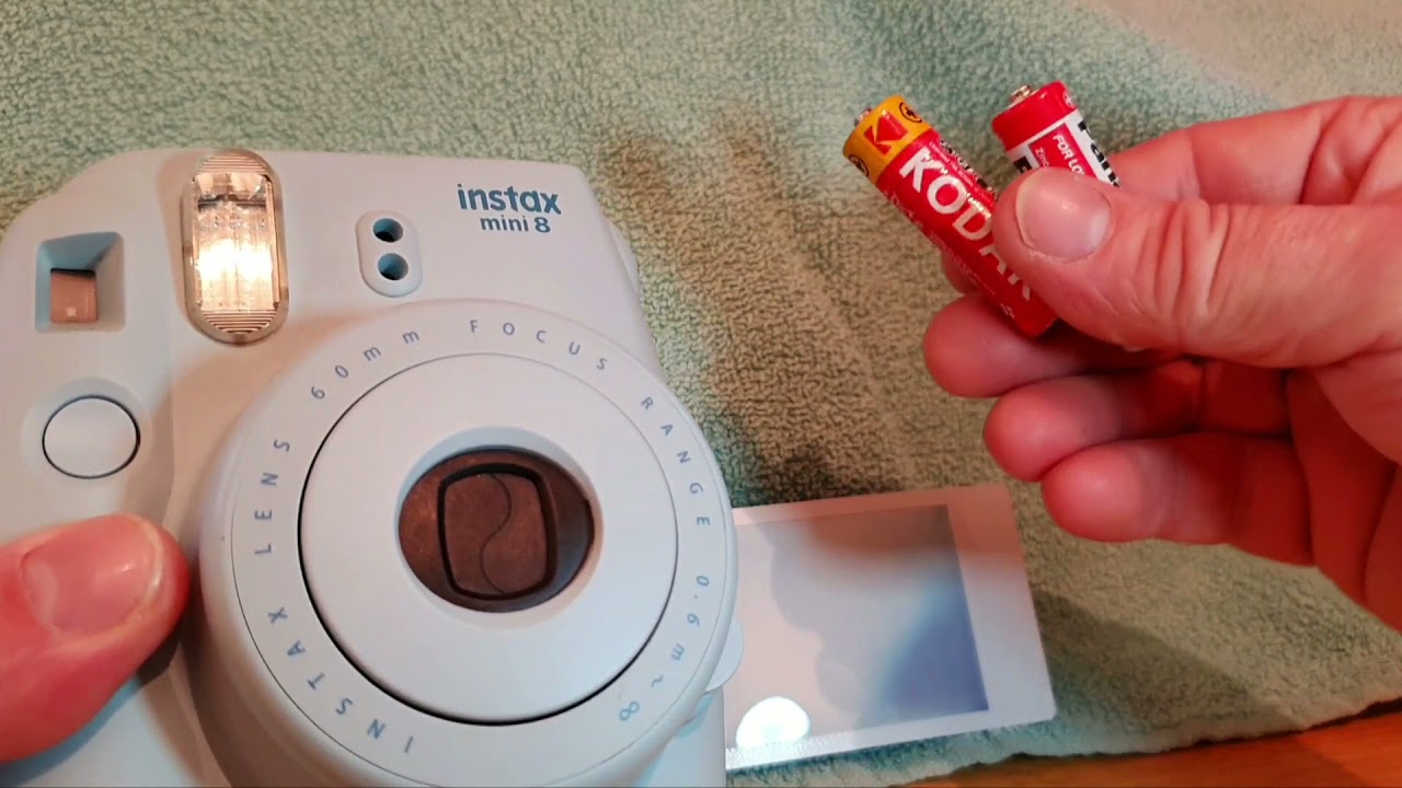 Камера INSTAX MINI 8 не работает
