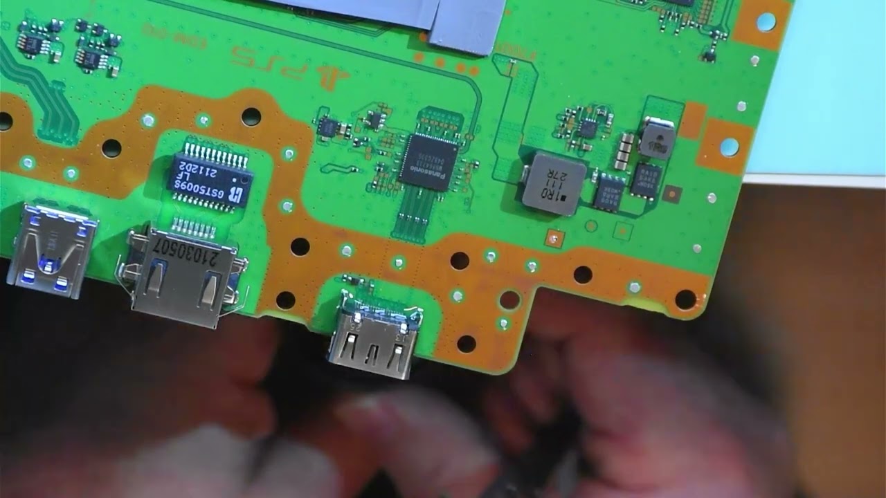 HOT! PlayStation 5 HDMI Port Connector Swap.