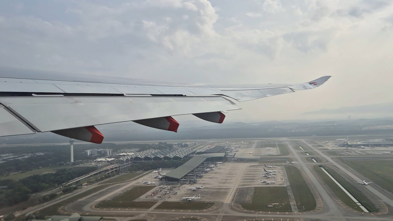 MALAYSIA AIRLINES Airbus A330-900neo Takeoff from Kuala Lumpur. 