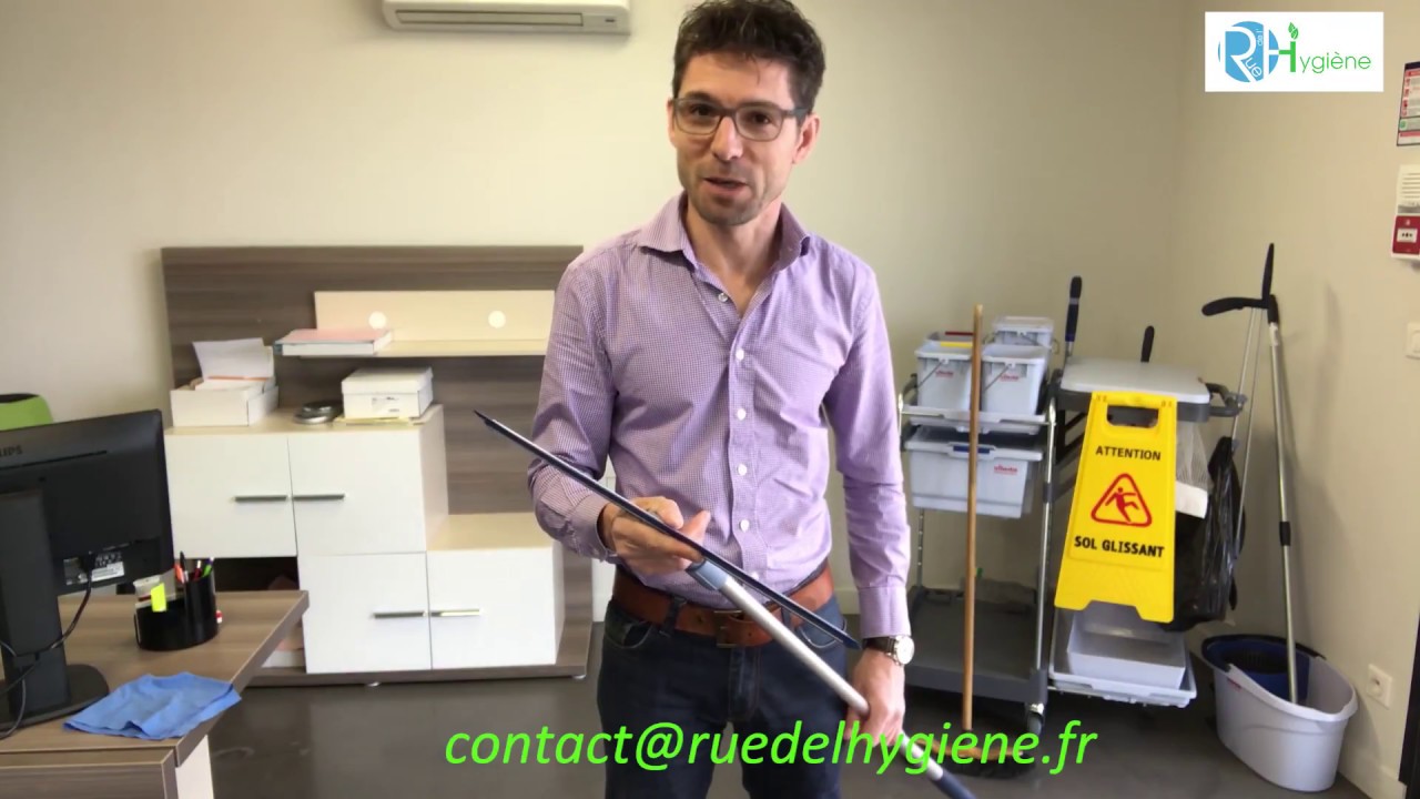 Découvrez l'action époustouflante de la raclette Squeegee, le balai du 21ème siècle