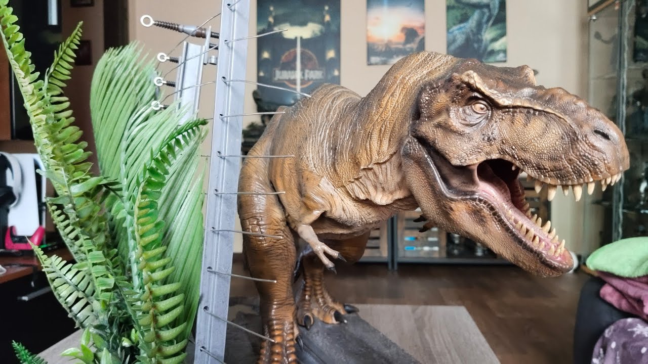 T-Rex statue 1/15 size from prime1studios, limited /750. Jurassic Park & Jurassic World collections