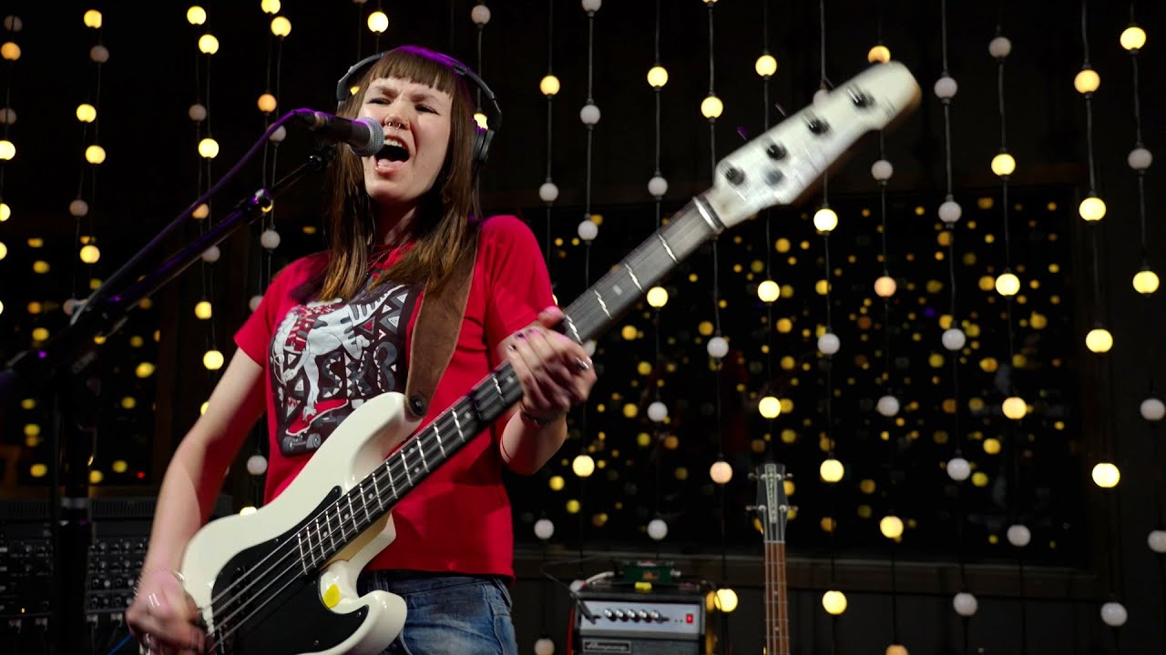 Man/Woman/Chainsaw - Ode To Clio (Live on KEXP)