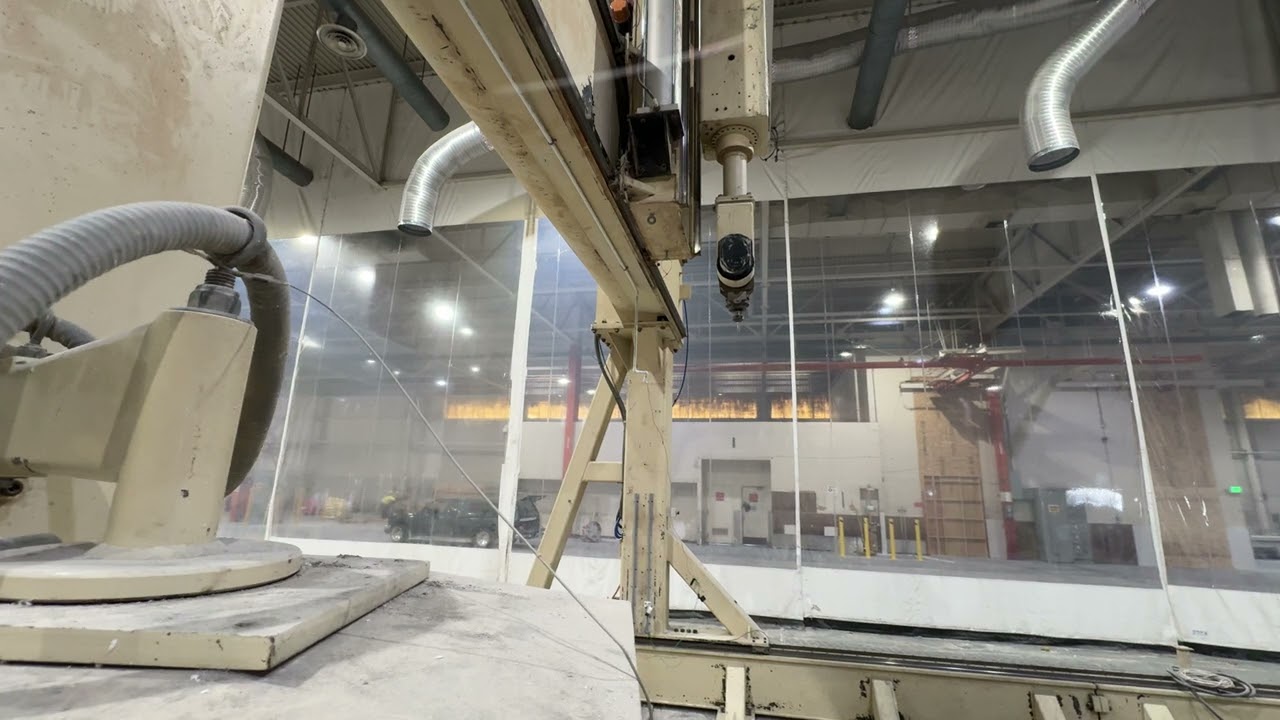 Motionmaster 5 Axis CNC Router 12x32 Moving Gantry E795