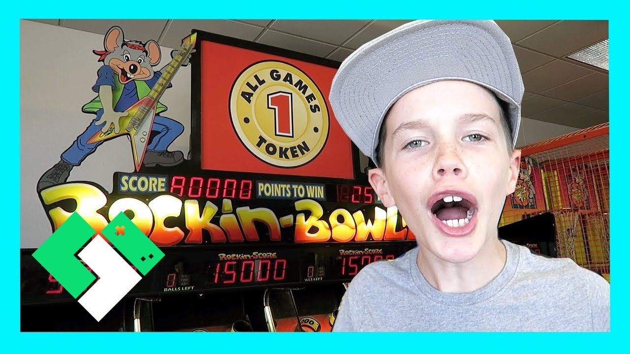 WORST ARCADE EVER (Day 1551) | Clintus.tv