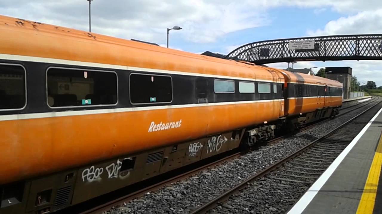 Irish Rail 088 on Mk 3 transfer Athy  19/06/14