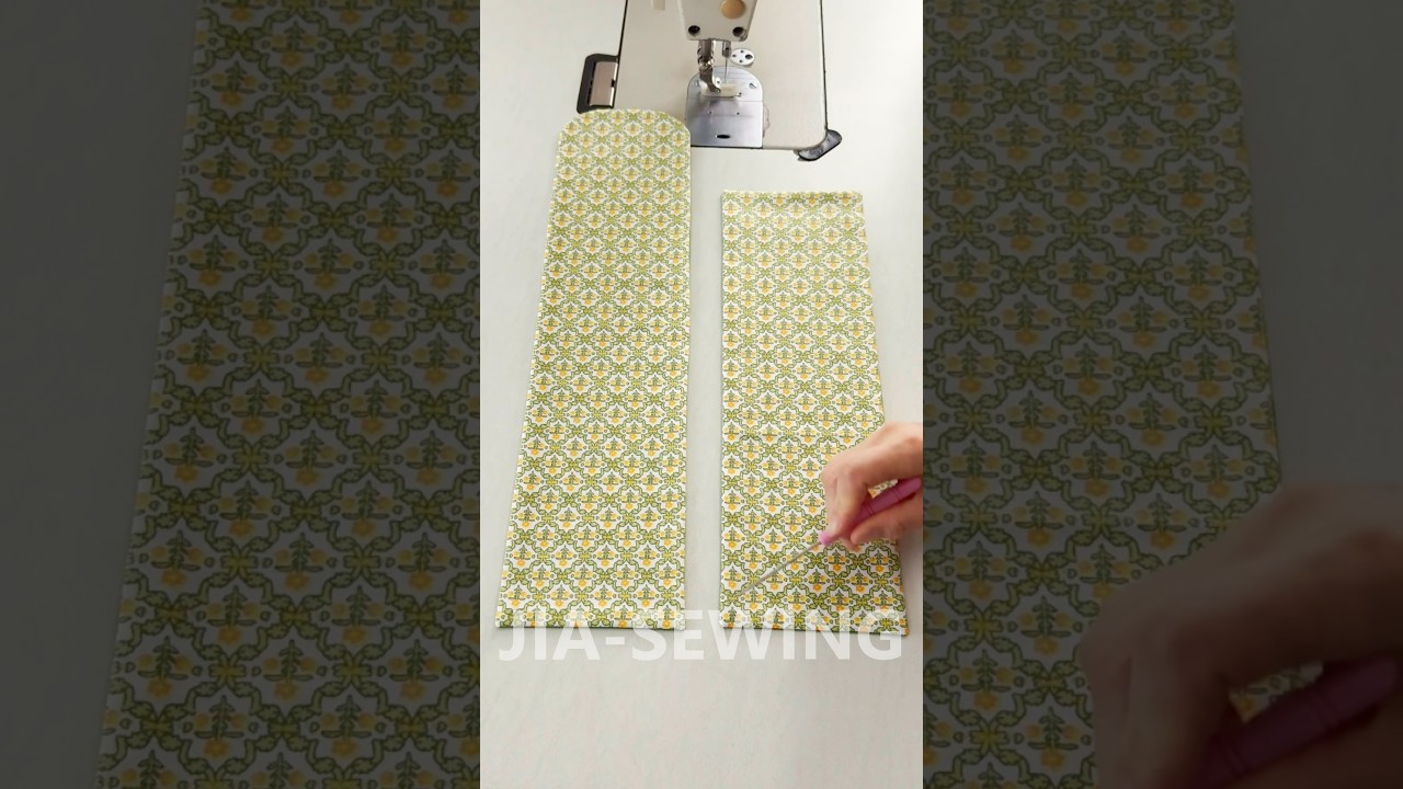Phone Crossbody Bag 📱✨ | DIY | Quick Sewing Tips No.264
