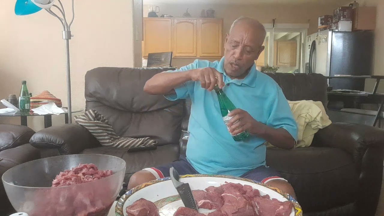 ቋንጣ በቀላሉ በቤትዎ ማዘጋጀት ከፈለጉ እንዴት እንደሚዘጋጅ ይህን ይመልከቱ በቀናነት ሰብስክራይብ ሸር አድርጉ