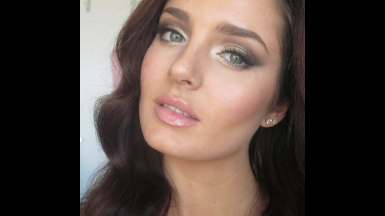 Adriana Lima Victoria's Secret Angel Makeup Tutorial!