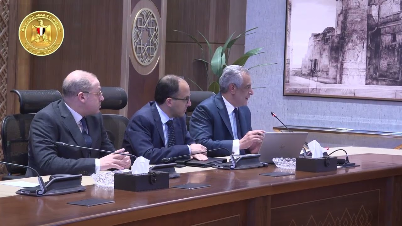 رئيس الوزراء يتابع عددا من ملفات عمل وزارة الدولة للانتاج الحربي