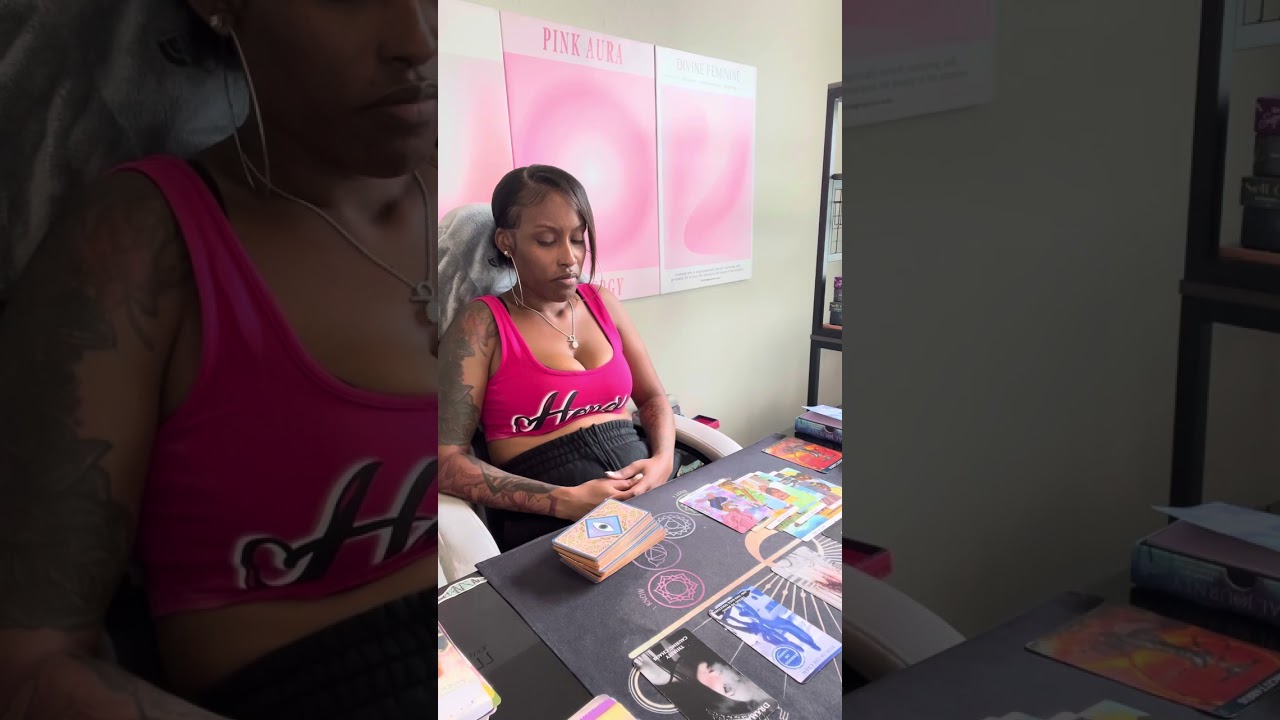Sagittarius ♐️ Ur ancestors are bringing in a good “distraction” 🤭 dnt OVERTHINK this lol…