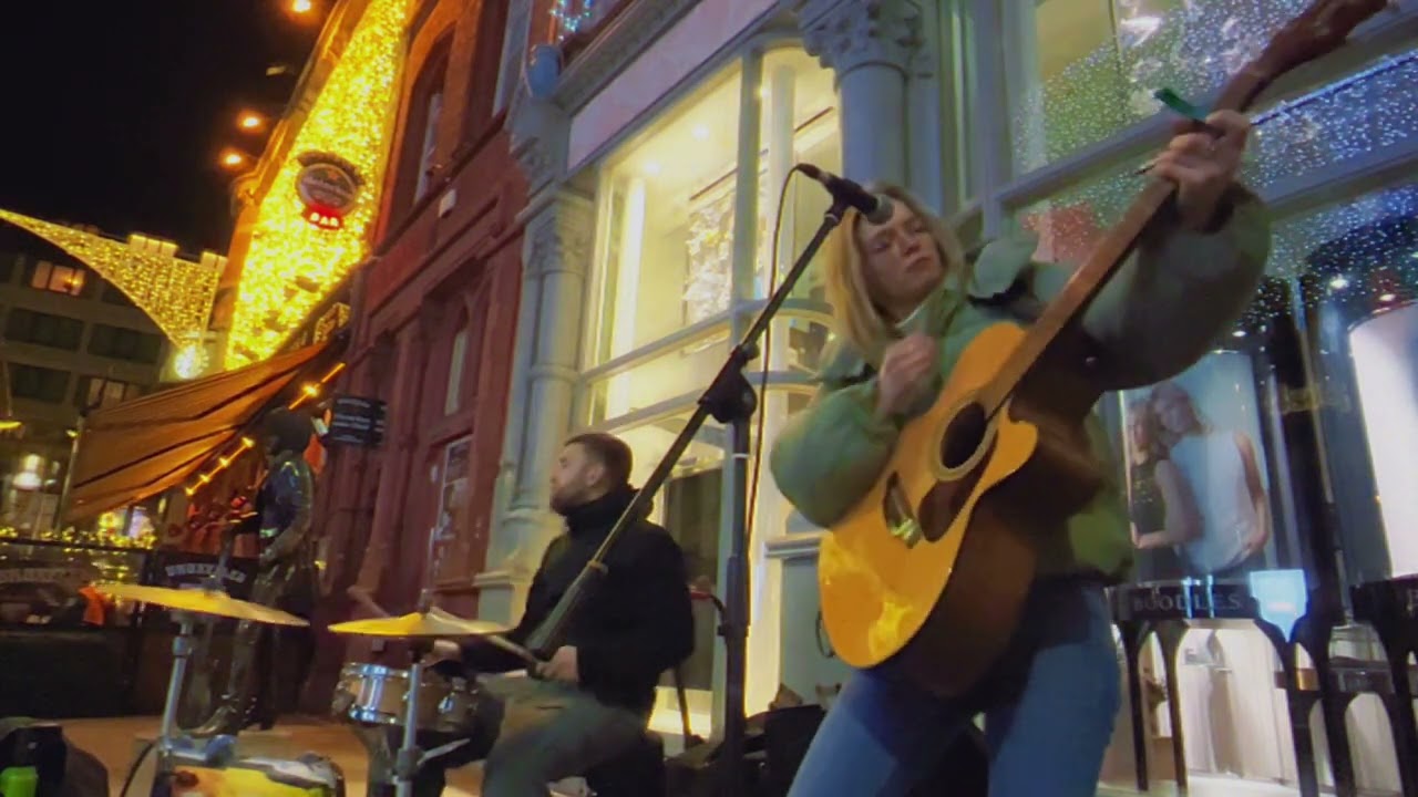 Yellow - Coldplay | Zoe Clarke Cover ft @anxosilveira