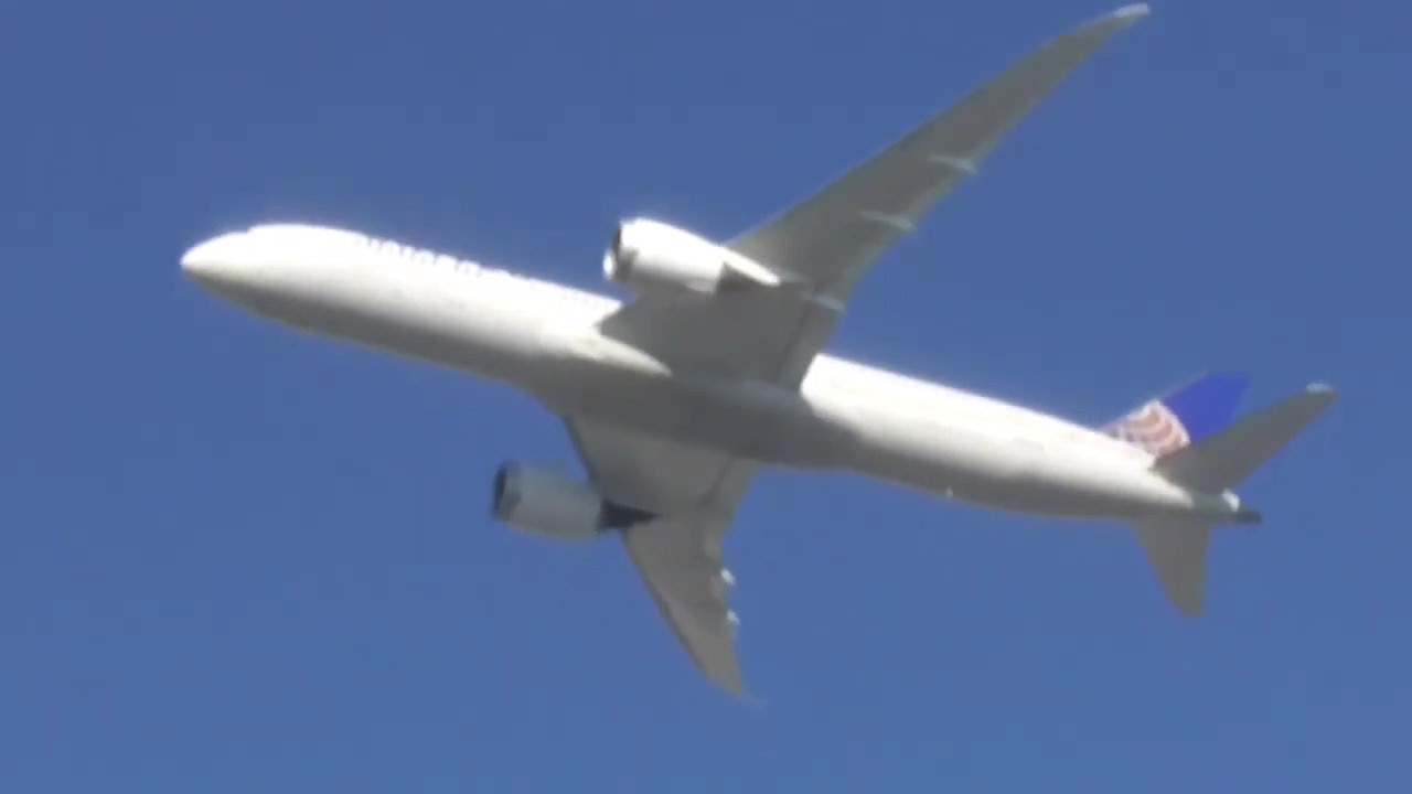 United Airlines Boeing 787-9 Dreamliner N13954 @ SFO [02.01.2020]