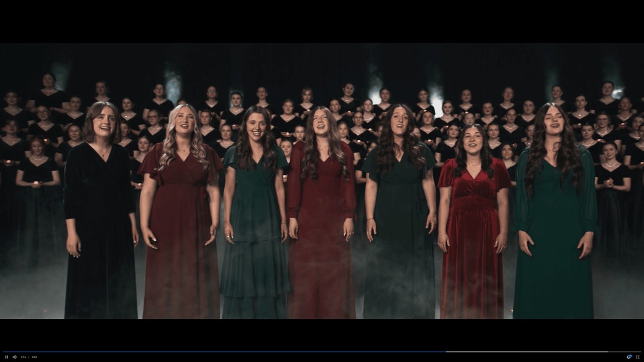 What Child Is This / Ave Maria (feat. BYU Women's Chorus)