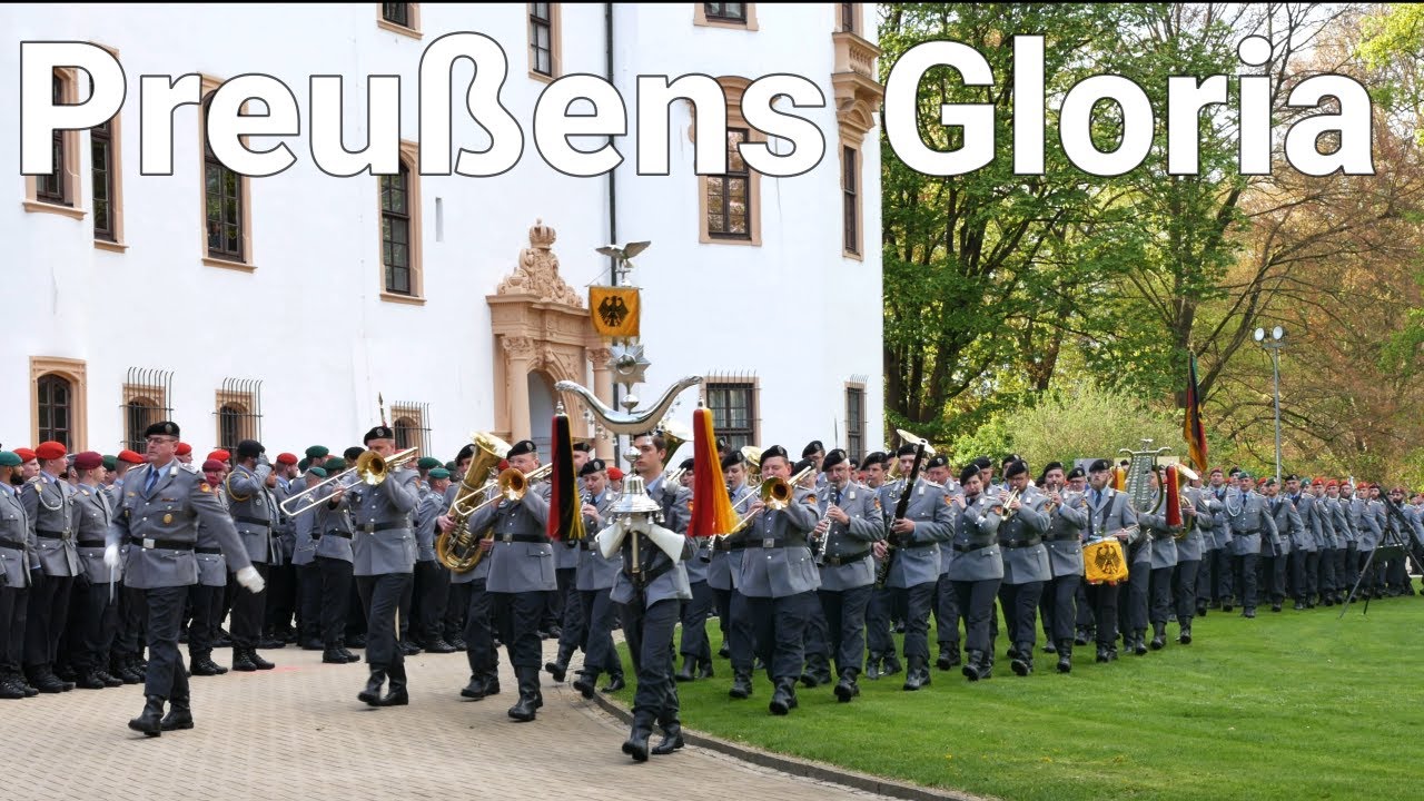 Preu&szlig;ens Gloria vor Schloss in Celle - Ausmarsch Ehrenformation USH Heeresmusikkorps Hannover