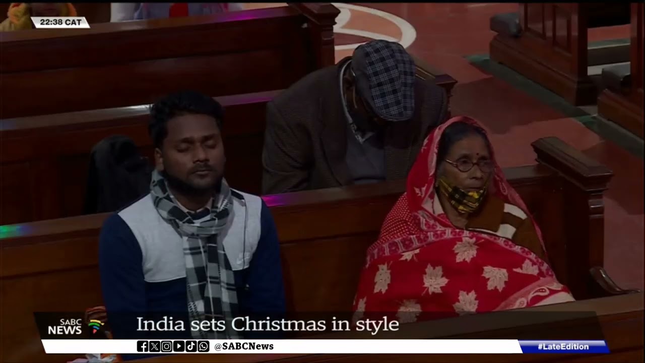 India sets Christmas in style