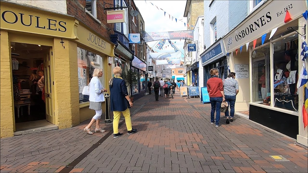 Cowes Week 2019 - Cowes High Street & Yacht Haven - Isle Of Wight - August 2019 | kittikoko