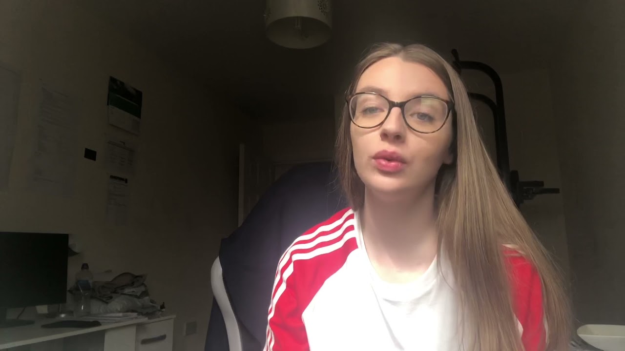 Story time with Miss Cooke (Supertato)