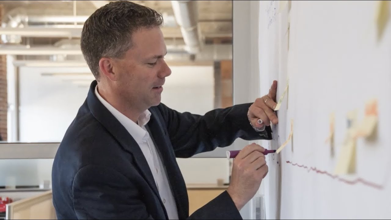 AECOM Saves Time & Money with Construction Software