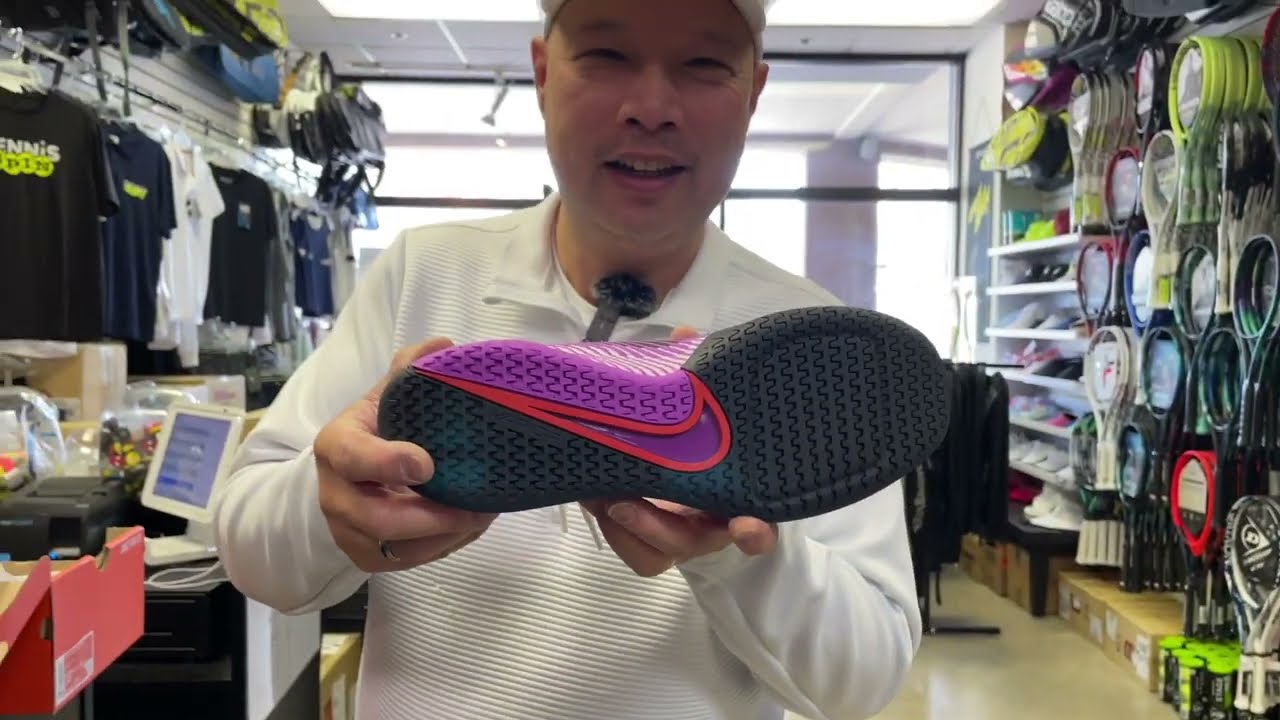 NEW NIKE ZOOM VAPOR 11 TENNIS SHOE REVIEW