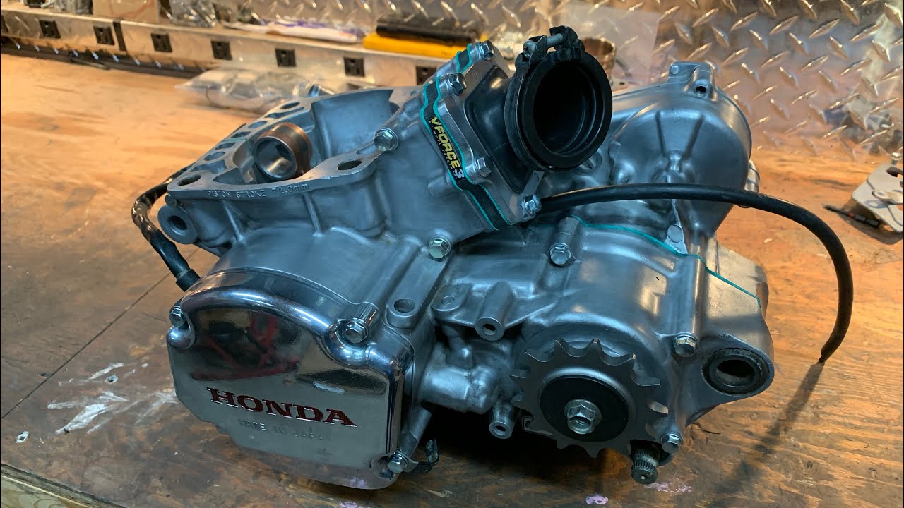 CR250 2 stroke Engine rebuild PT 3 (Bottom end rebuild)