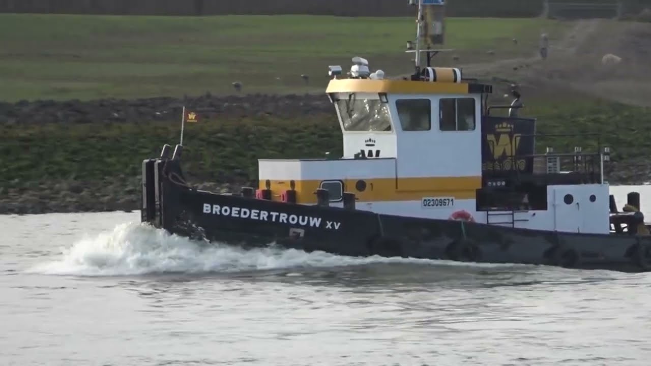 BROEDERTROUW XV   (Sleepboot)