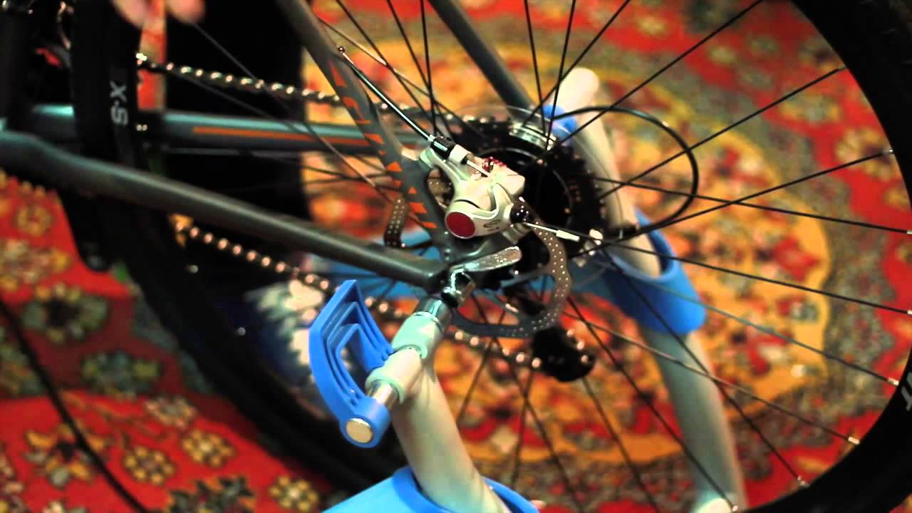 Видеообзор велостанка Tacx satori smart