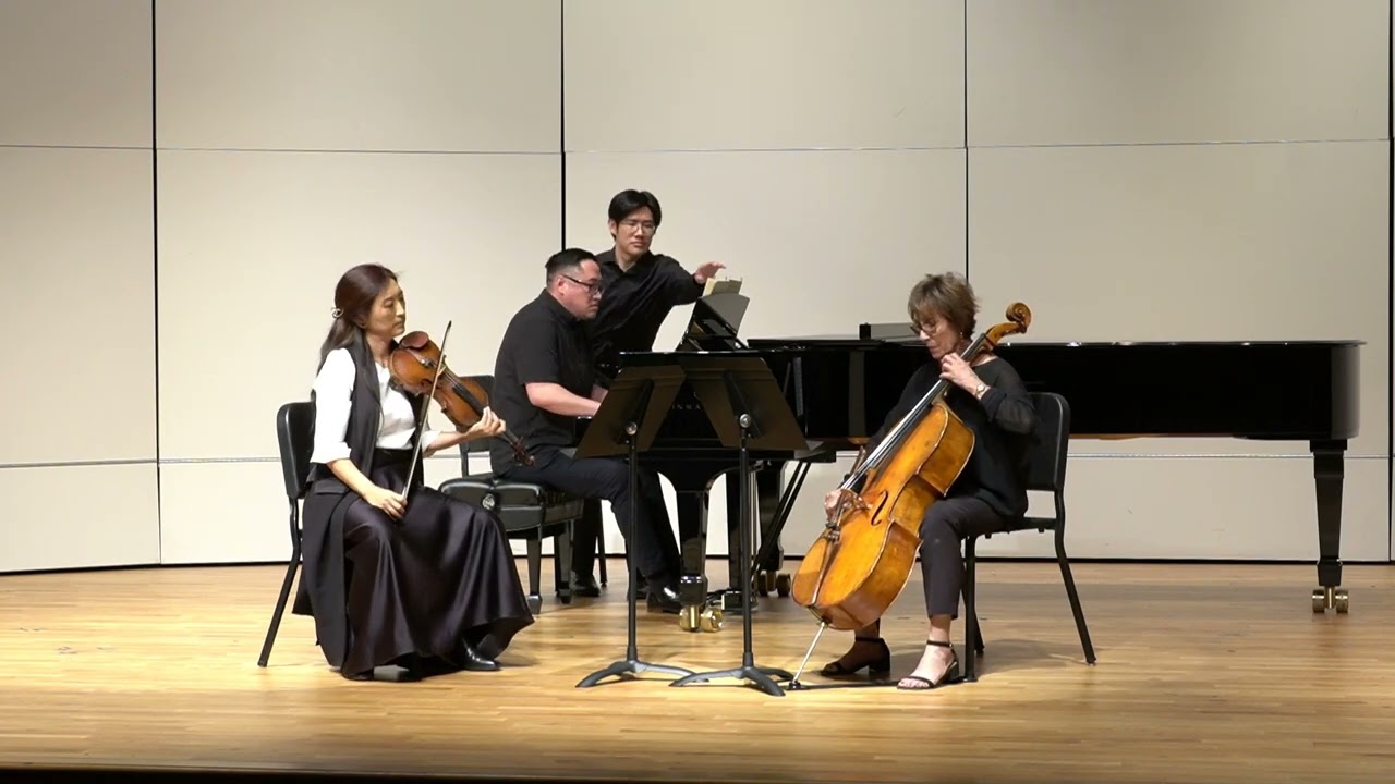 Kellogg Piano Trio - Anton Arensky Piano Trio No. 1 in D minor, Op. 32
