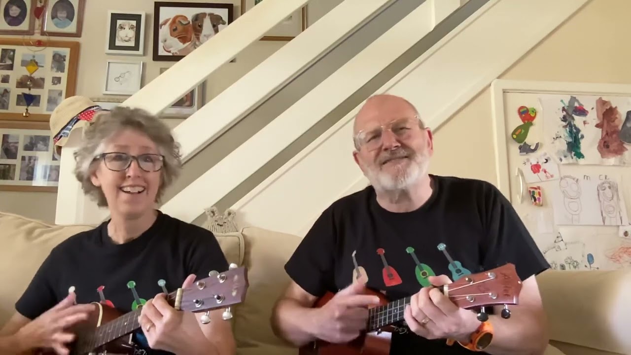 Twist and Shout ( The Beatles ) …. Ukulele Cover / Play Along
