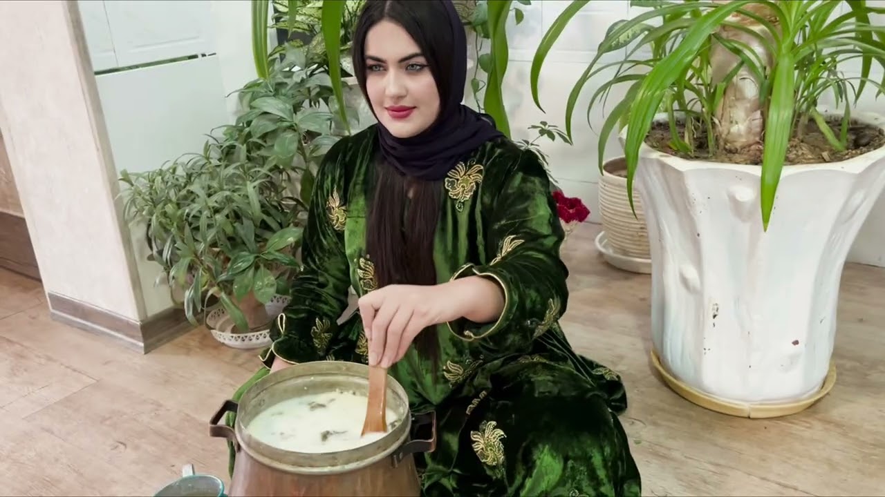 The Secret to the Tastiest Bakhtiari Dough Soup — Cooked by a Beautiful Nomad Girl”