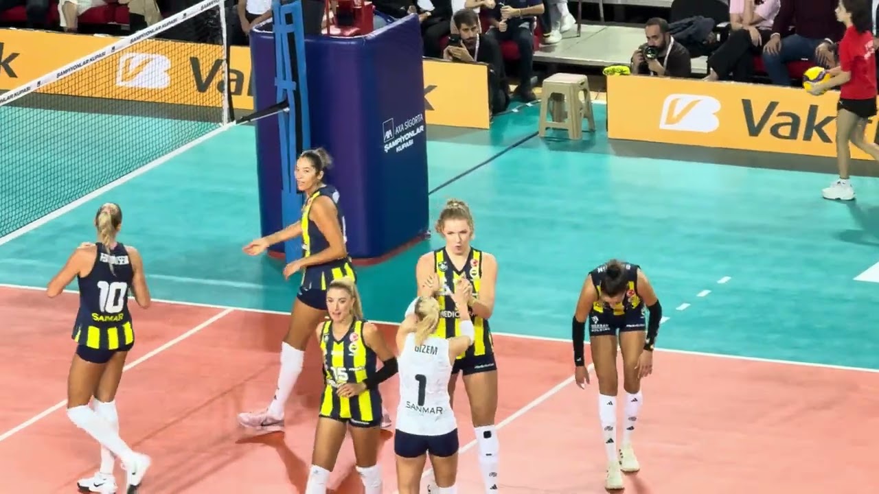 VAKIFBANK-FENERBAHÇE AXA SİGORTA ŞAMPİYONLAR KUPASI SON 10 DAKİKA 