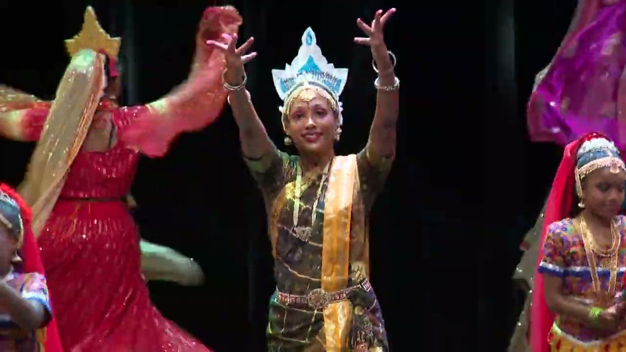 EXTRAIT DANSE INDIENNE KATHAMBAM