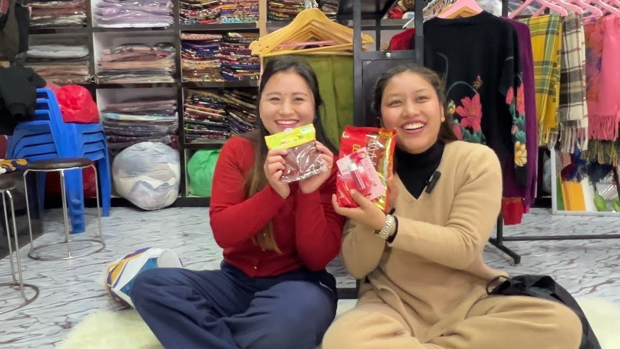 Color exchange game 😂😂last ramailo vayo😁❤️