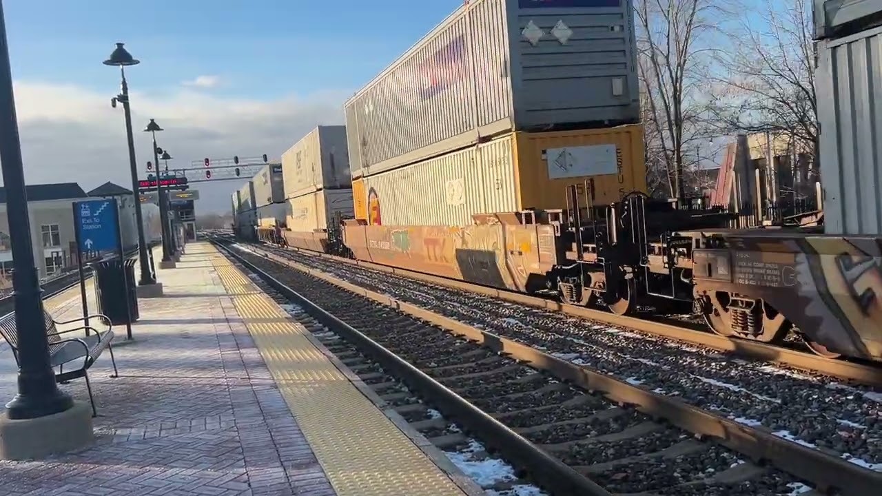 Railfanning Joliet union station the day after new years