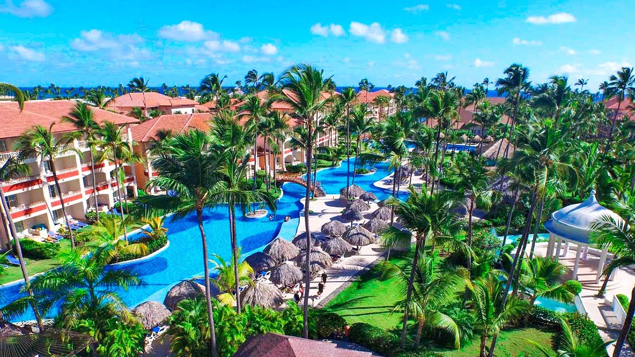 DEFINITELY BEST All-Inclusive Resort in Dominican Republic - Majestic Colonial Punta Cana Review