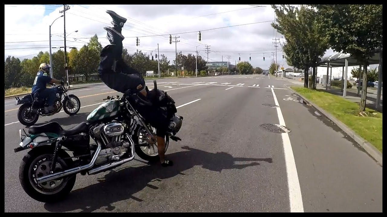 Motorcycle Crashes 2017 USA - Motorcycle Fails & Wins 2017