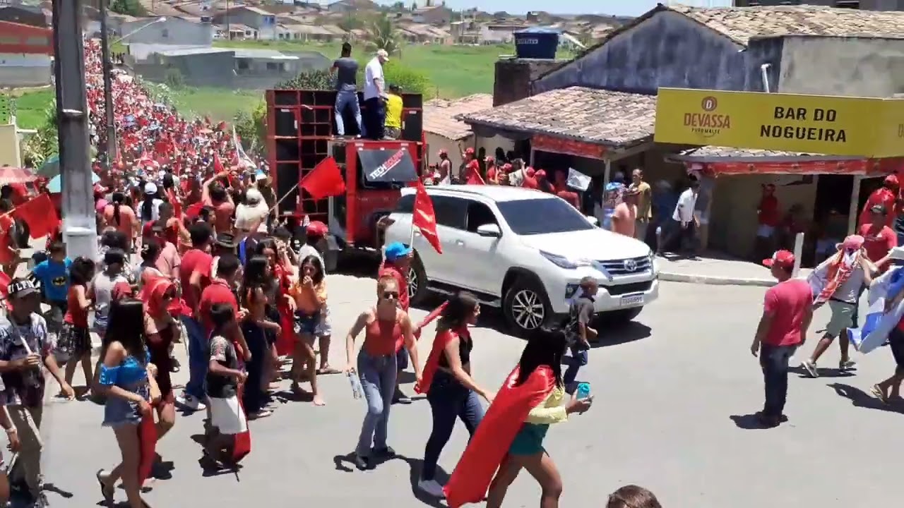 política do município de São João arrastão do começo do segundo turno para presidente e governador