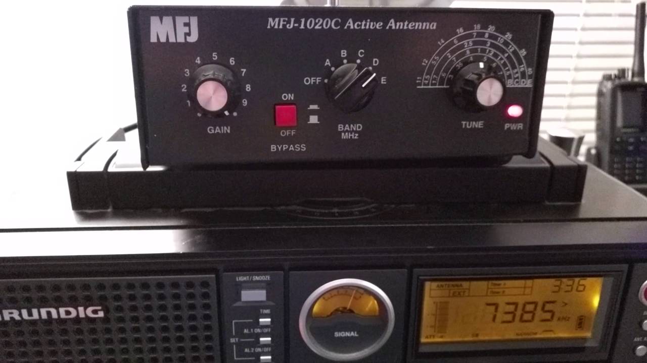 Shortwave Active Indoor Antenna - MFJ-1020C