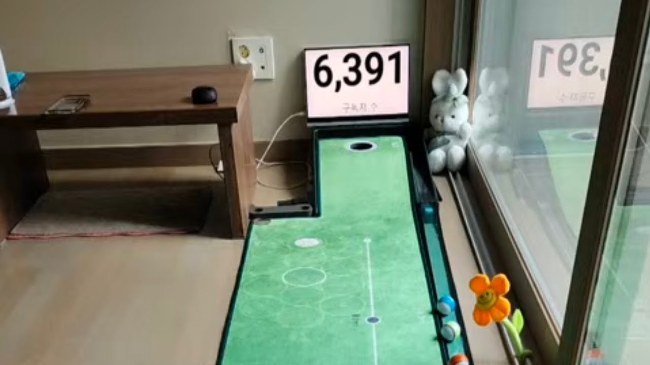 GolfCat Putting ASMR 132🐈