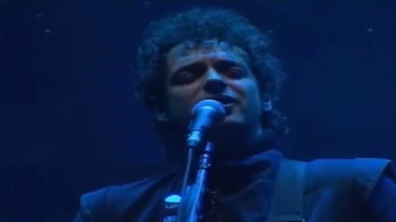 Gustavo Cerati - En Remolinos (Versi&oacute;n 2003 - Buena Calidad)